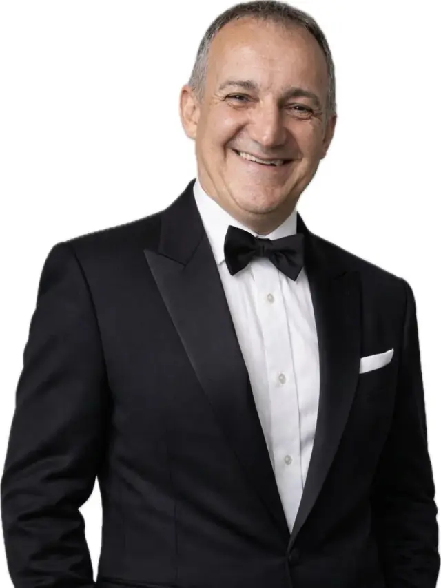 Bora Dönmez